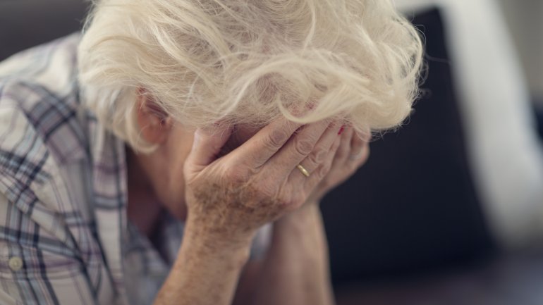 Unwohlsein als Herzinfarkt-Symptom bei Frauen Unwohlsein als Herzinfarkt-Symptom bei Frauen