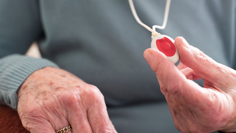 Herzinfarkt-Symptome bei Frauen rechtzeitig erkennen Herzinfarkt-Symptome bei Frauen rechtzeitig erkennen
