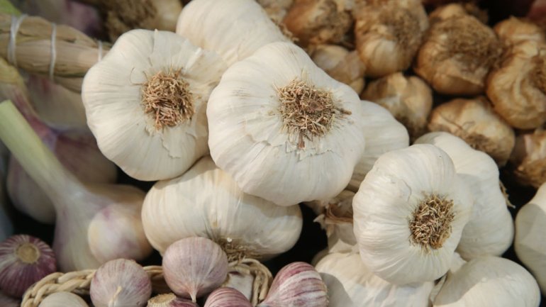 Gut gewürzt: Knoblauch senkt den Blutdruck natürlich